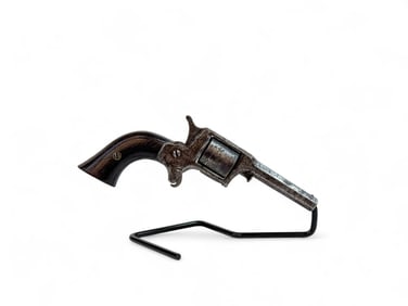 Wm. Uhlinger  pocket revolver, .22 RF