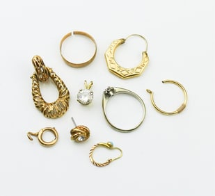 Grouping of 14KYG Jewelry Items