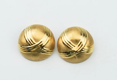 14KYG Satin & High Polished Button Earrings