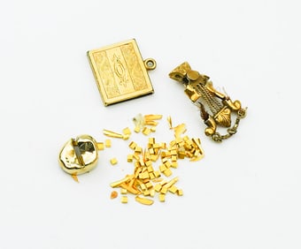 Grouping of Gold Material