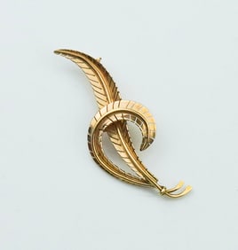 14KYG "Feather" Motif Pin