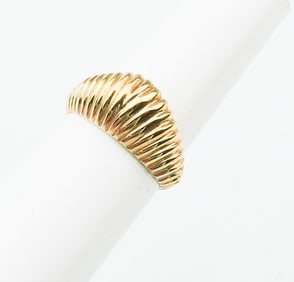14KYG Ribbed Dome Ring