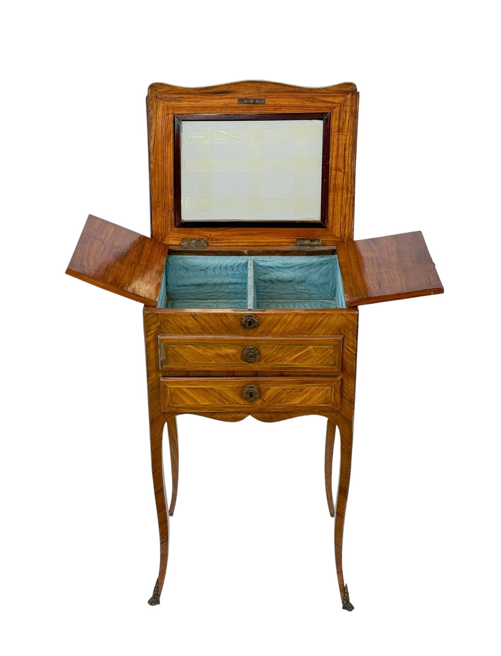 French Louis XV style marquetry poudreuse.: A French Louis XV style poudreuse dressing table/ 19th/ 20th Century. Top lifts to reveal mirror and felted compartment. Marquetry floral decoration. 29" x 17 1/2" x 14 1/2".