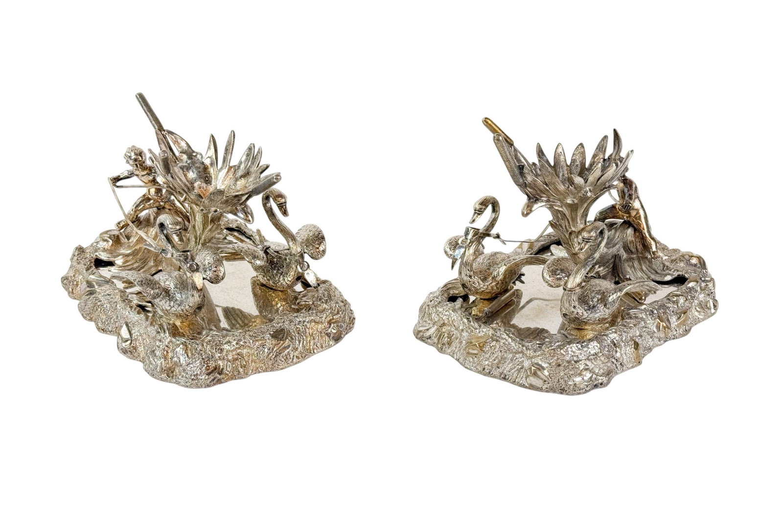 2 Victorian silverplate spoon warmer bases. (1 of 8)