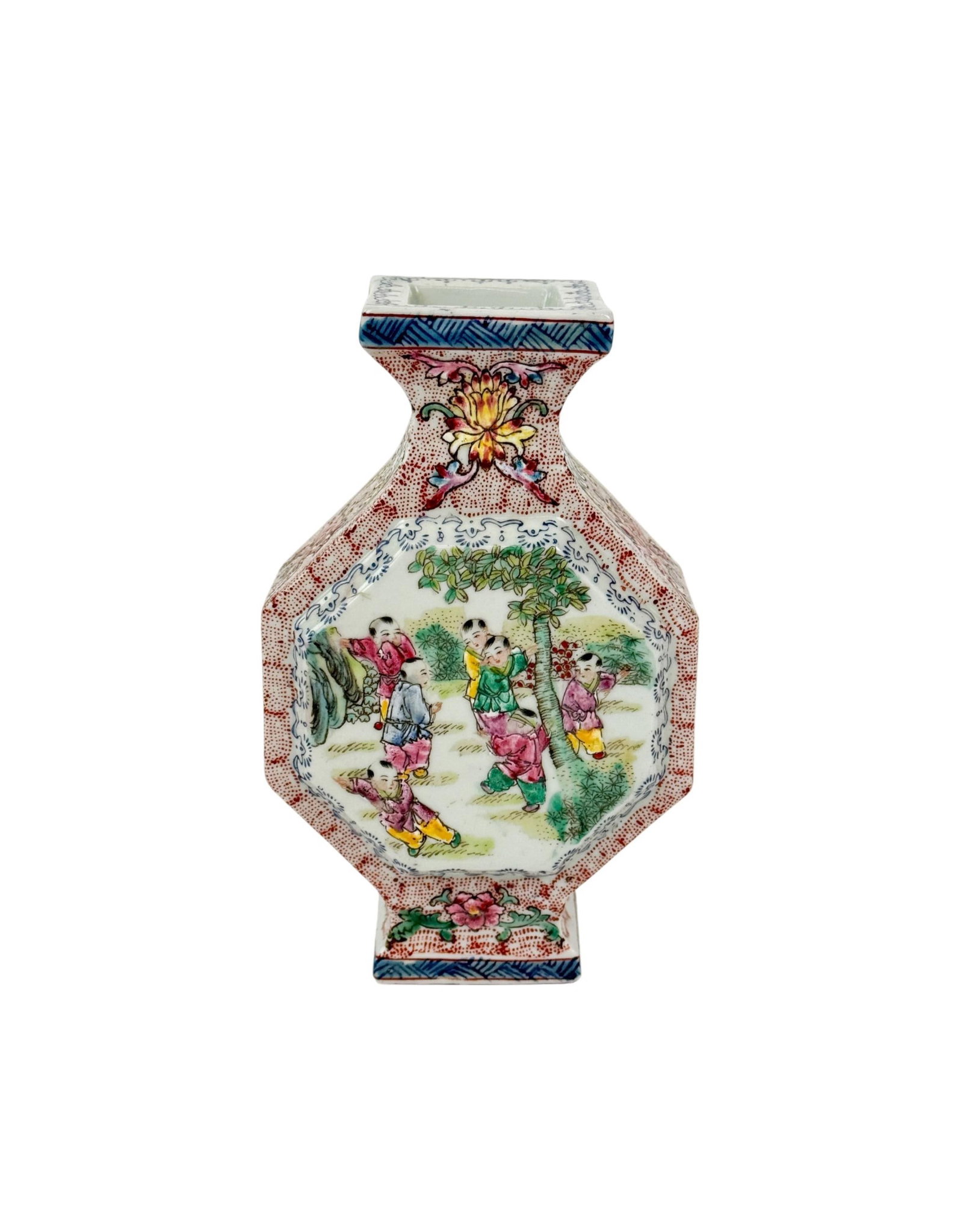Chinese Qianlong Famille Rose vase.: A Chinese Qianlong marked Famille Rose vase. Underglaze Qianlong dynasty on bottom. 6" x 2 3/4".