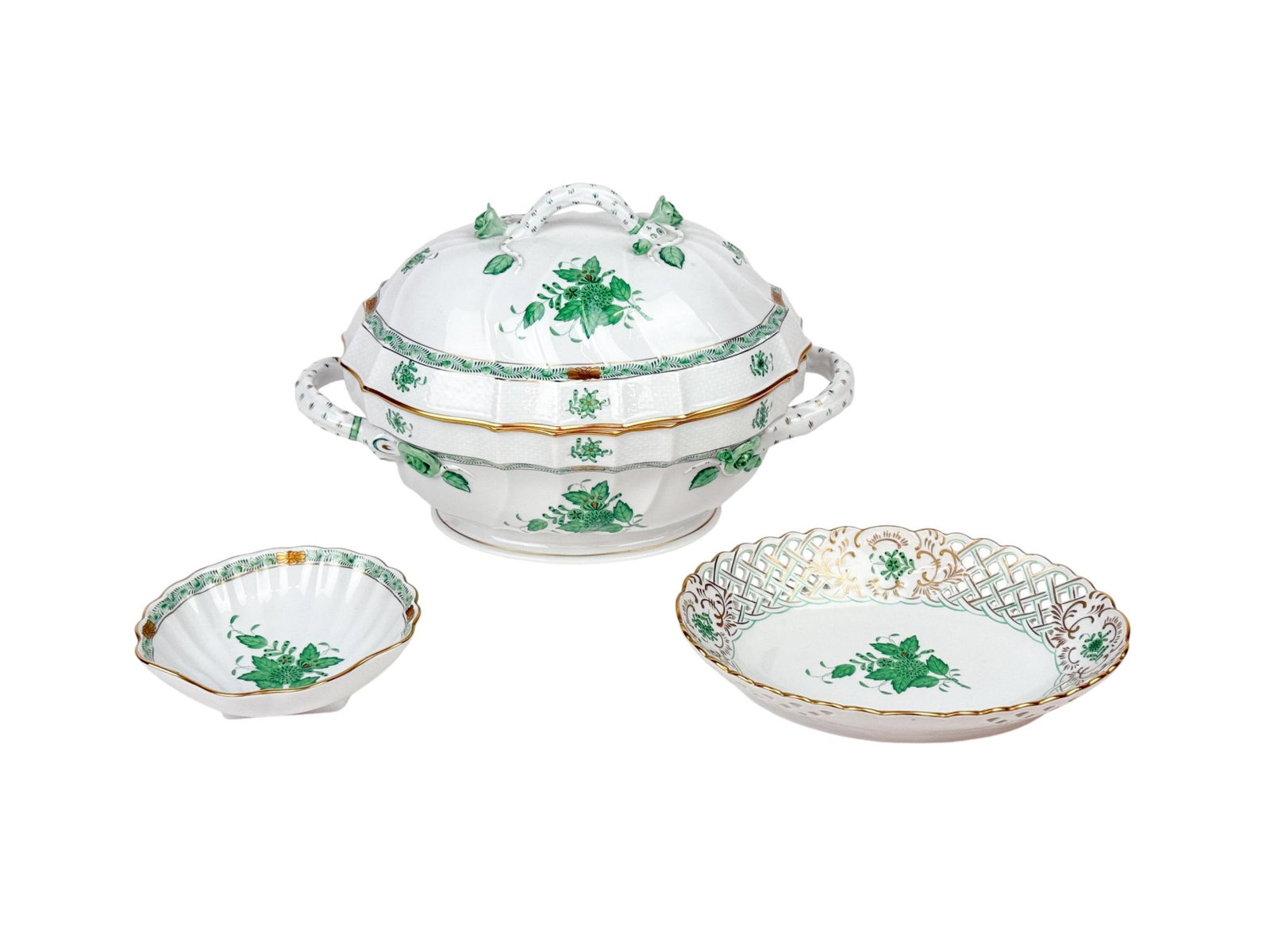 Herend "Chinese Bouquet" serving dishes. (1 of 6)
