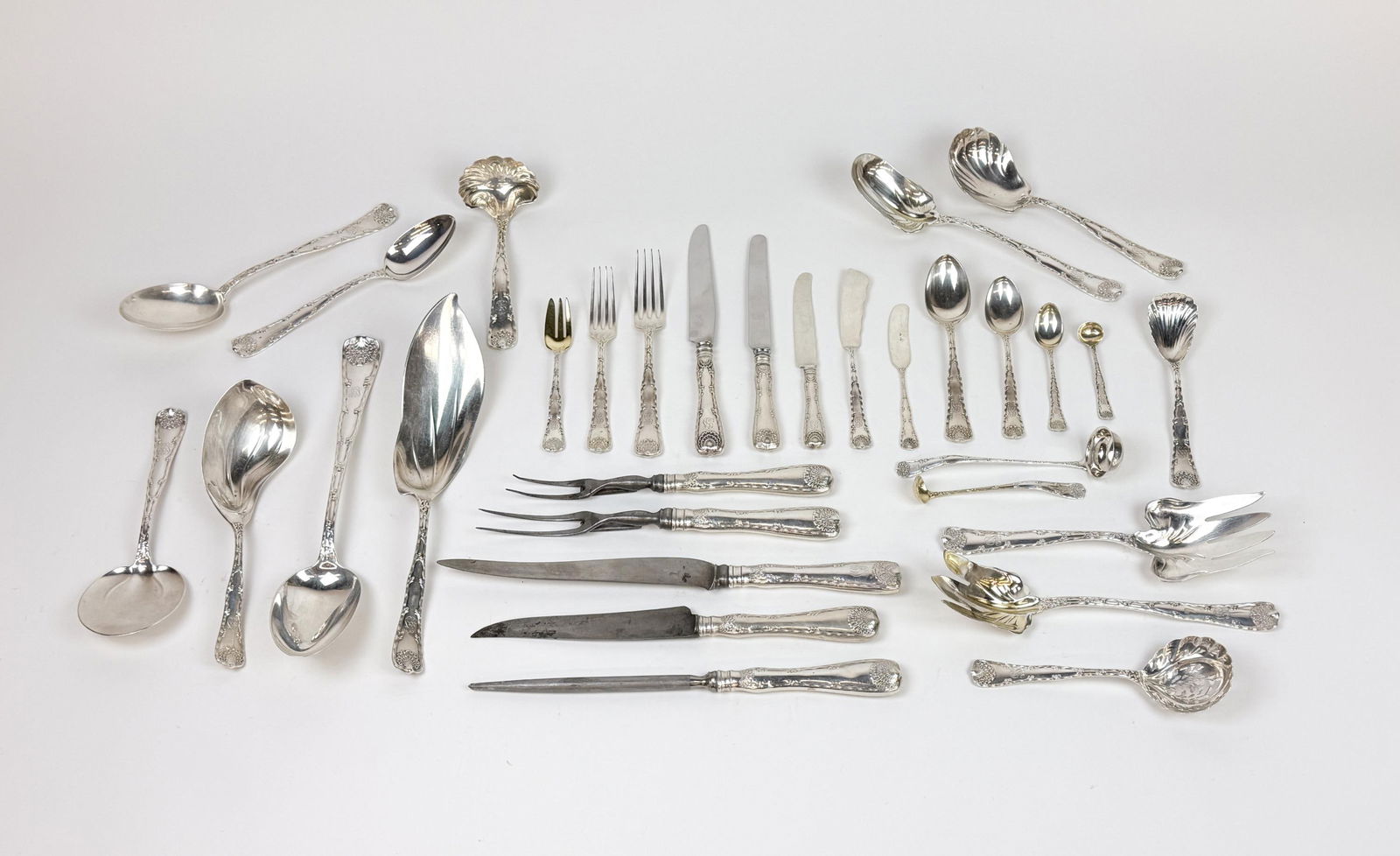 Tiffany & Co. "Wave Edge" sterling flatware set. - 2