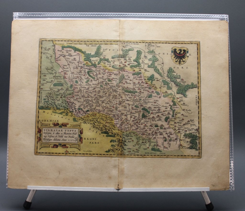 Silesiae Typus Descriptus... [ca. 1570 - 1600's].: [Ortelius, Abraham]. Silesiae Typus Descriptus et editus a Martino Heilwig Neisense, et Nobili viro Nicolao Rhedinger dedicates Anno. 1561. [Ca. late 1570 to early 1600’s]. Double-page map of Silesi
