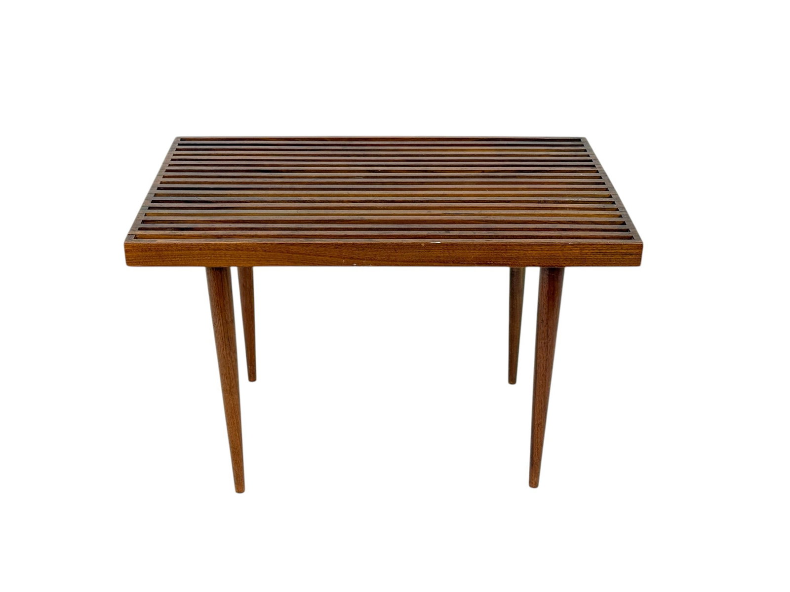American Mel Smilow slat side table.: An Mel Smilow (American, 1922-2002) slat side table. 18 1/4" x 28" x 18". Provenance: From the Estates of Raymond Bahor & Michael Mahoney. Mahoney was a professor and Chair of the Fine Arts