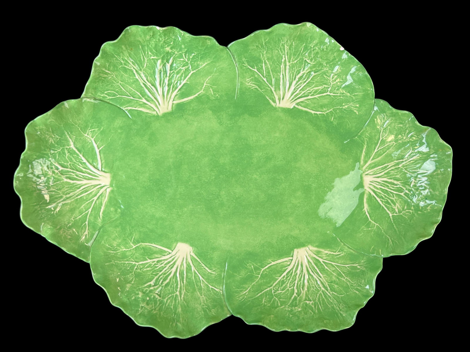 Dodie Thayer lettuce ware platter. (1 of 4)