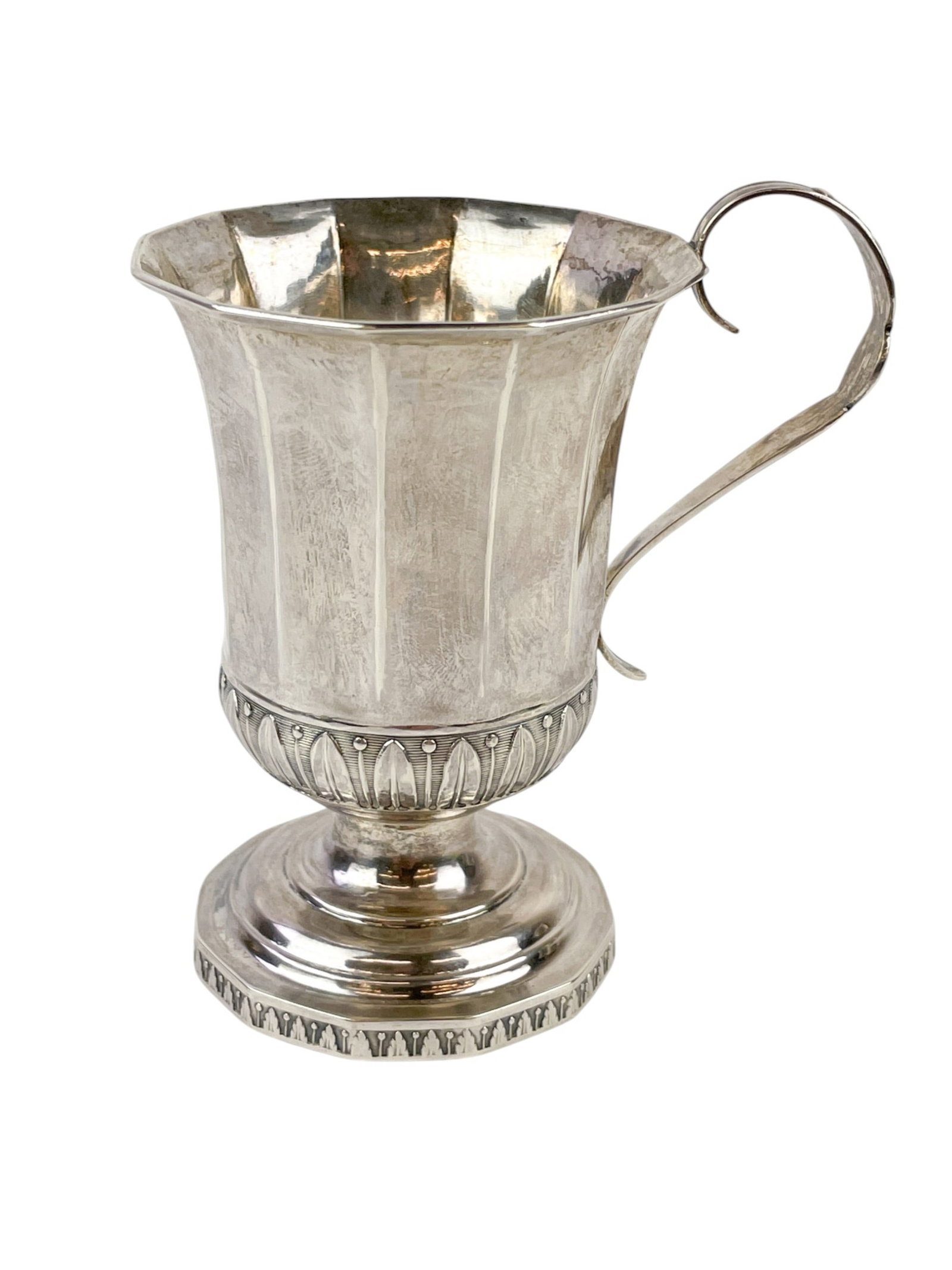 Continental silver cup. (1 of 7)