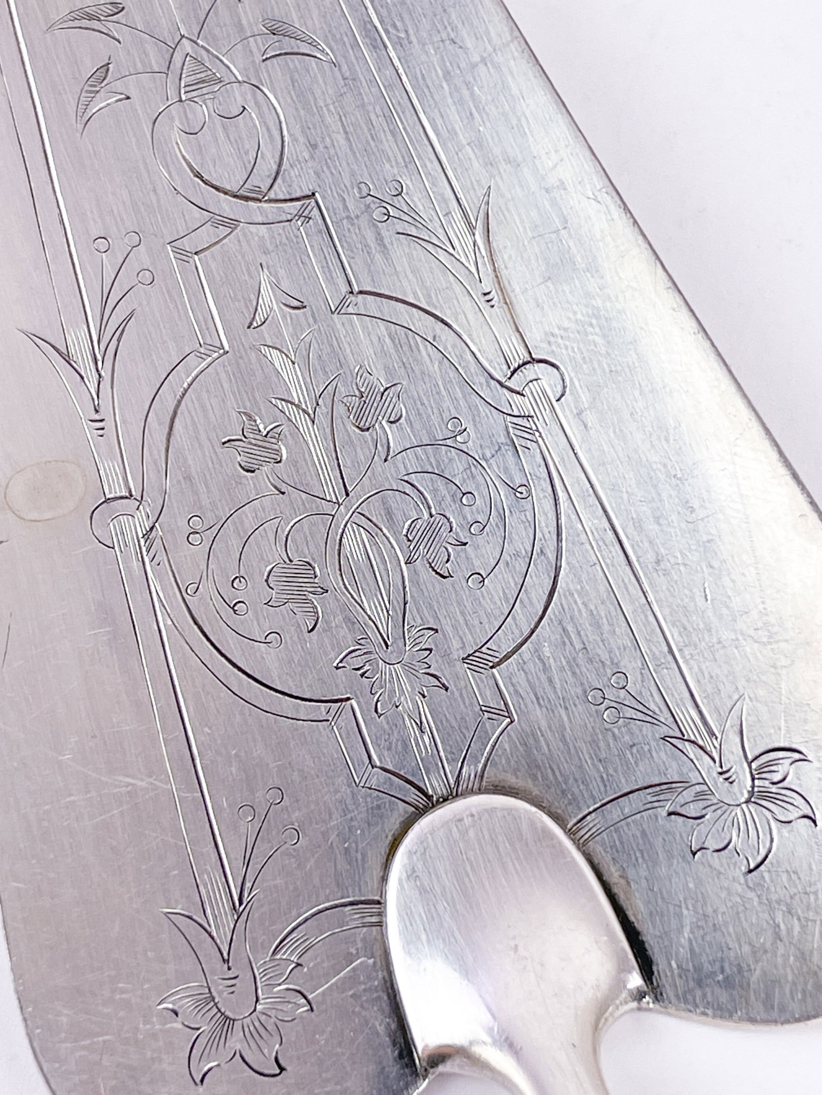 Christolfe silverplate cake server. - 3