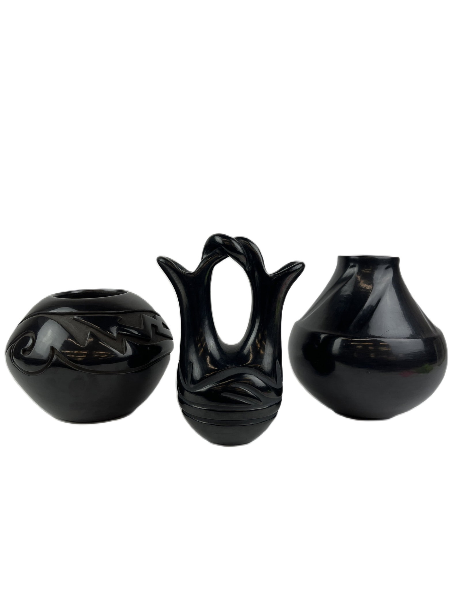 3 Santa Clara Pueblo blackware vases. (1 of 8)