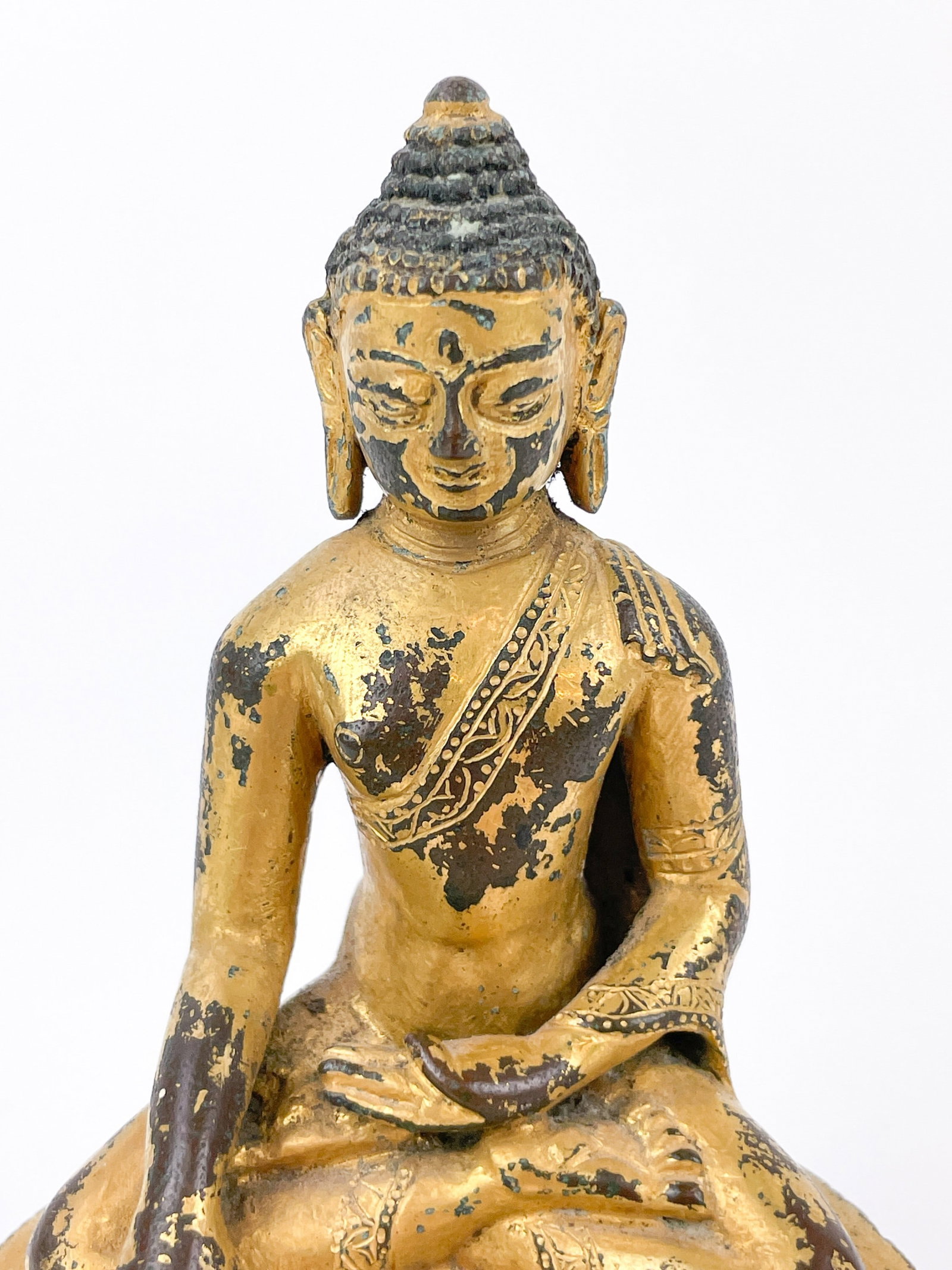 3 Buddhas. - 7