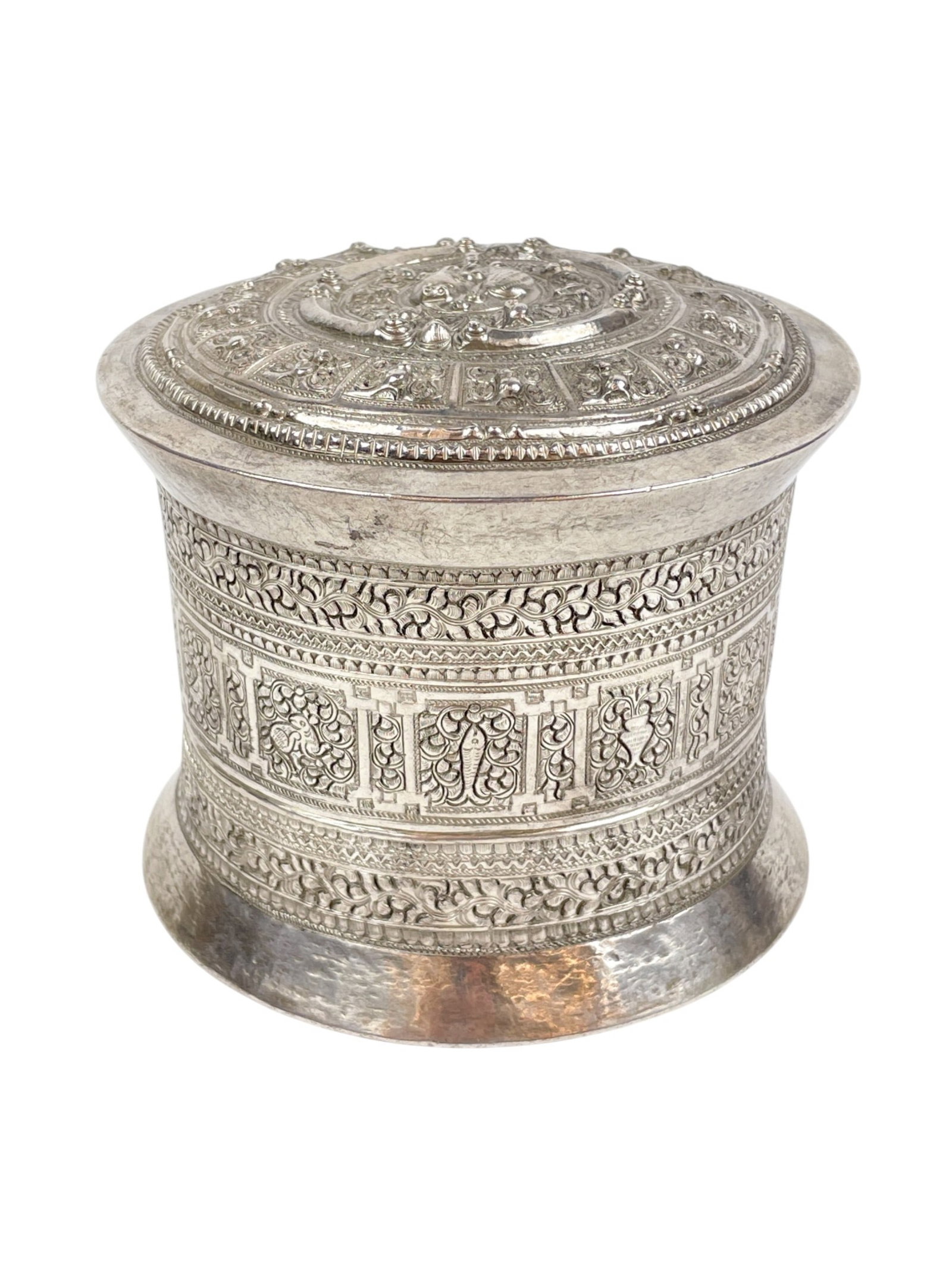 Shan silver Betel box. (1 of 8)