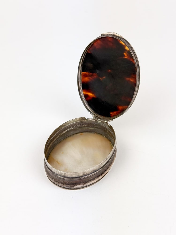 2 Snuff boxes - 3