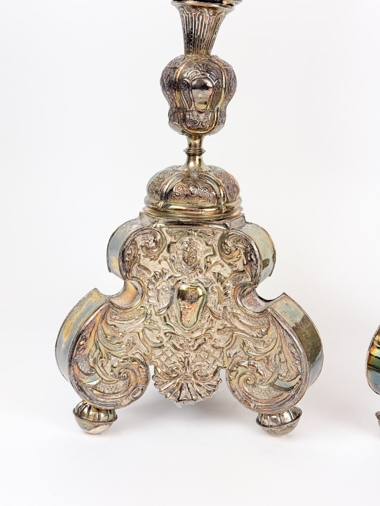 2 Pricket candlesticks. - 2