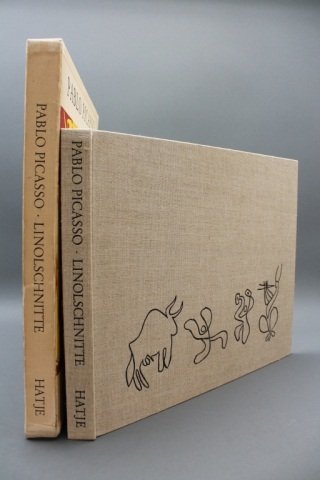 Boeck. PABLO PICASO - LINOLSCHNITTE. Hatje, (1962): [Picasso/Linocuts]. Wilhelm Boeck. PABLO PICASSO – LINOLSCHNITTE. Stuttgart: Gerd Hatje, (1962). Oblong folio. Beige cloth; near fine in a fair slipcase. 1st edition.