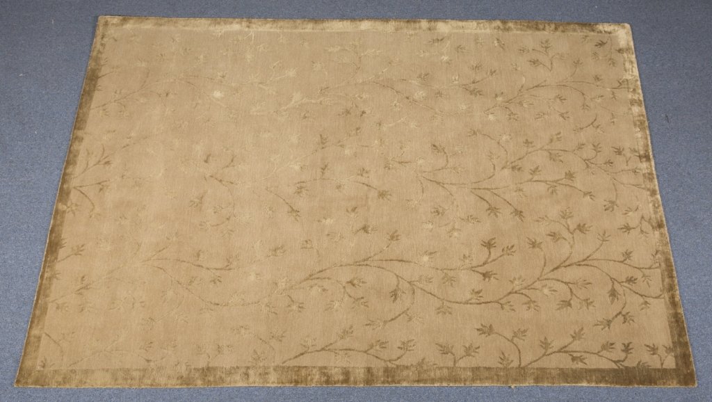 A Nepalese Modern design Wool/silk rug, 6' x 9'.: A Nepalese Modern design Wool/silk rug, 6' x 9'.