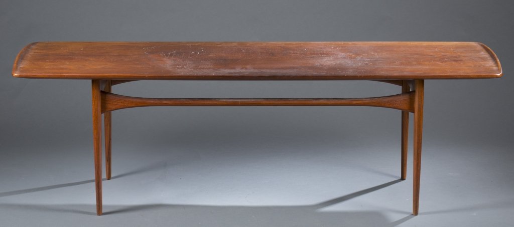 Hvidt and Molgaard-Nielson coffee table.: A Peter Hvidt and Orla Molgaard-Nielson coffee table. Mid 20th century. Made by France and Daverkosen of Denmark. Teak.