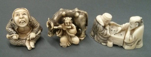 Group of 3 Japanese Katabori netsuke. (1 of 5)
