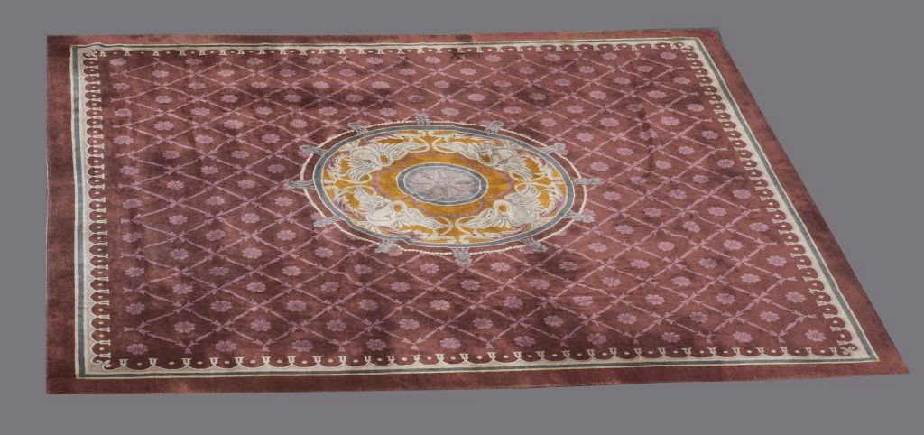 Large Austrian Aubusson rug, c.1910-1920. (1 of 4)