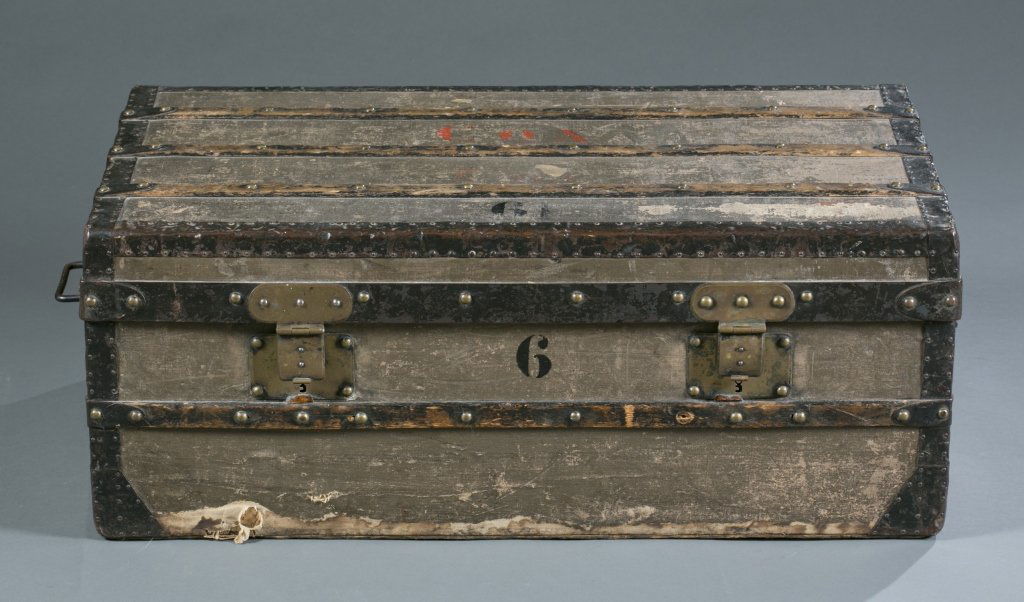 Louis Vuitton Trunk w/ c.1860 Label. (1 of 6)