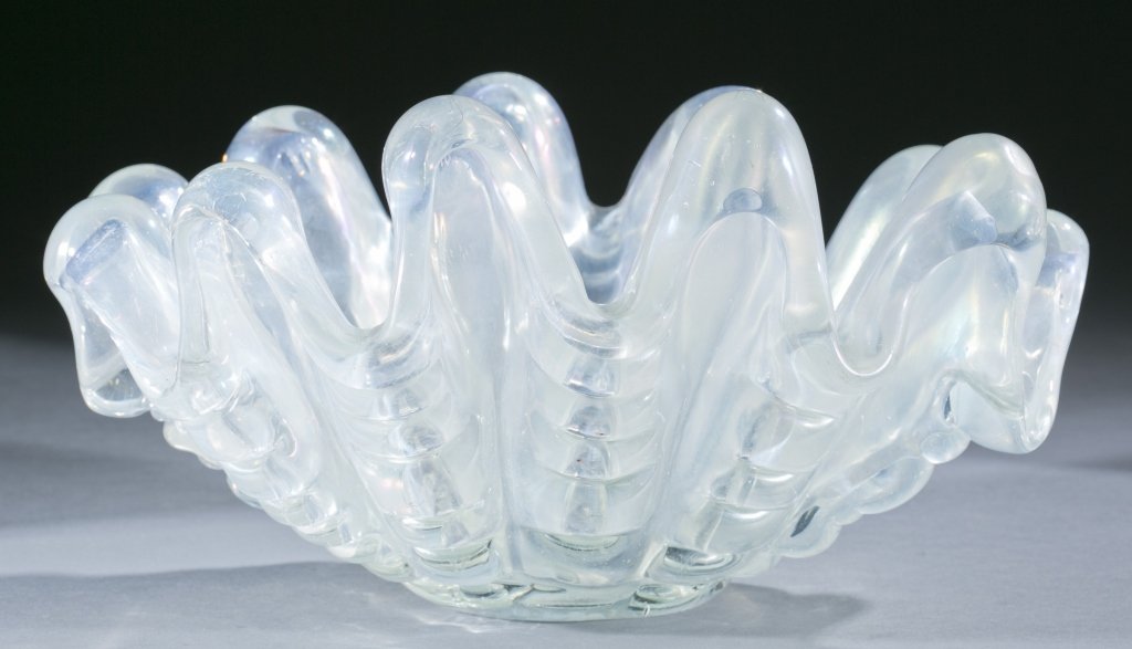 Ercole Barovier glass clam shell bowl. (1 of 5)