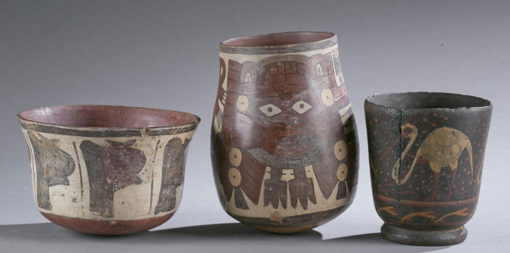 Group of Nasca objects, CE400-700. (1 of 10)
