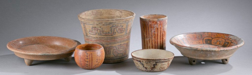 Group of 6 Maya pottery vessels, CE600-1200. (1 of 7)