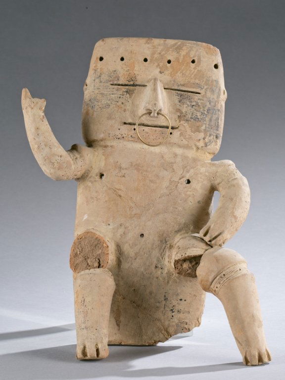 Quimbaya seated male figure. (1 of 6)