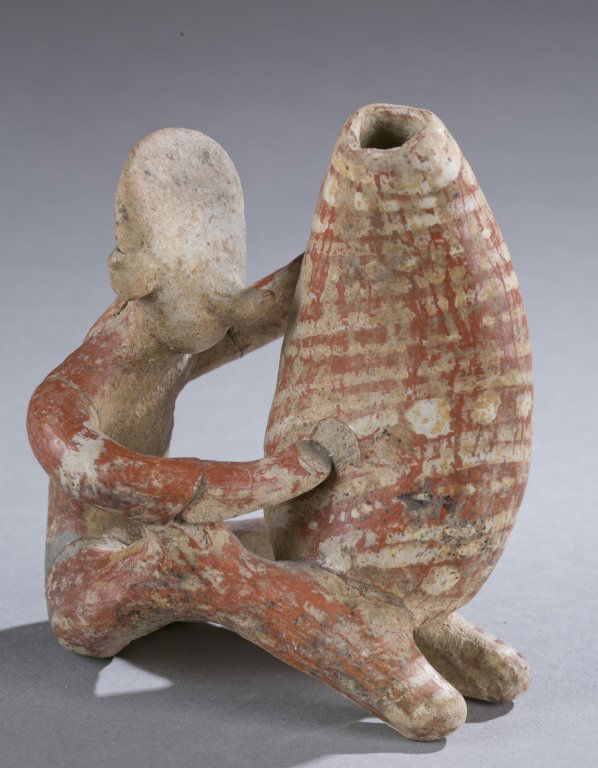 Nayarit seated figure with basket. (1 of 4)