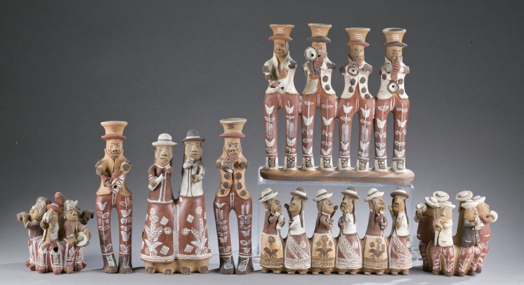 Group of 7 Peruvian Folk Art pieces (1 of 8)