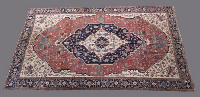 Large Antique Oriental Rug, 19th century. (1 of 4)