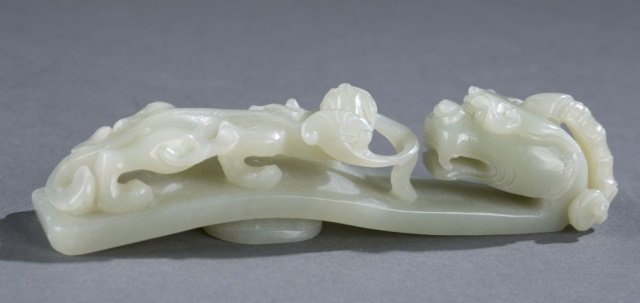 Chinese celadon jade dragon form belt hook. (1 of 3)