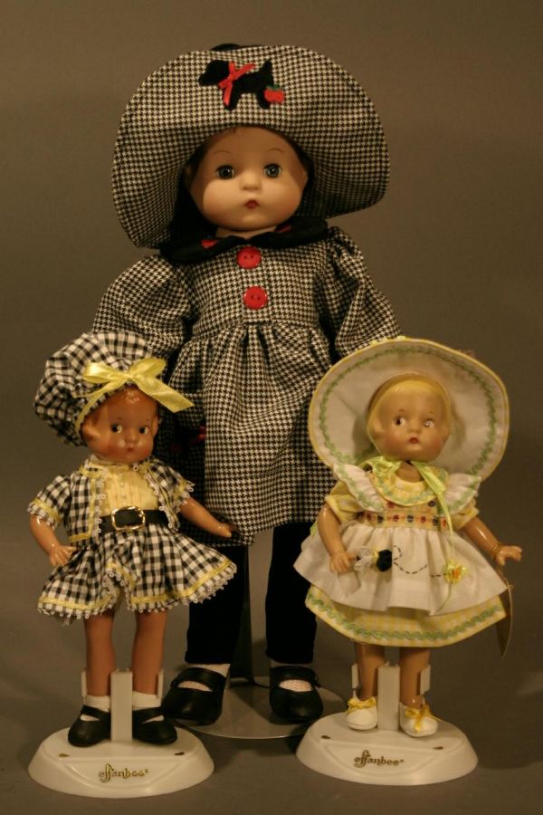 Three Effanbee Patsy Plastic Dolls. One 16" tall: Three Effanbee Patsy Plastic Dolls. One 16" tall and 2 Effanbee Durable Dolls 9"