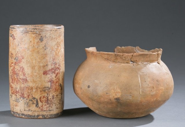 2 Ceramic ethnographic items. (1 of 10)