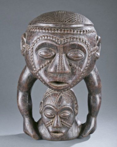 Two headed wooden caryatid sculpture. (1 of 5)