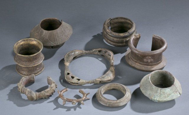 Box of West African cuff bracelets.: Box of West African cuff bracelets (various sizes and styles). 20th century.Condition: More than in the photograph.. In most cases the date is a 20th century attribution is an indication of stylistic