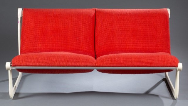Morrison & Hannah for Knoll, 2 seat sofa. (1 of 4)