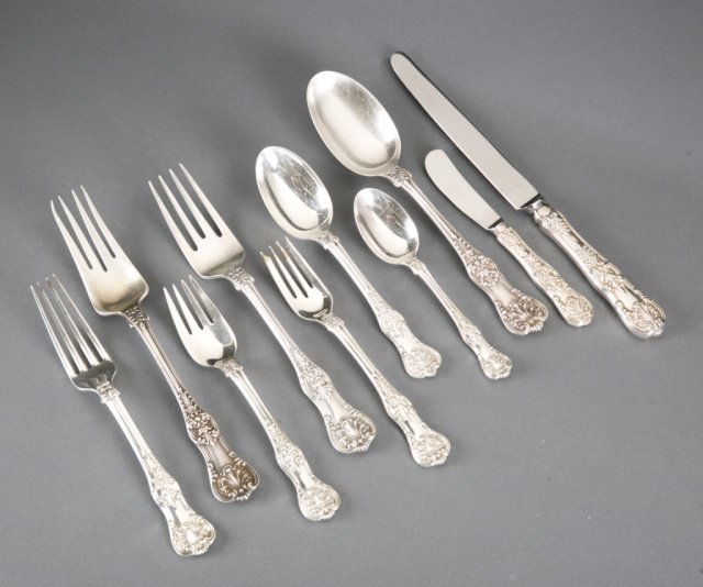 Tiffany sterling flatware, 44 pcs. English King. (1 of 4)