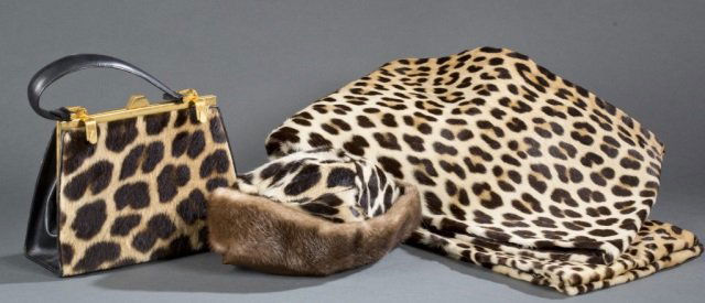 Group of vintage leopard skin women's accessories. (1 of 6)