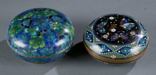 Group of 2 Japanese cloisonne boxes. (1 of 5)