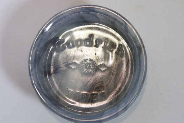 Group of 6 display items. (1 of 5)