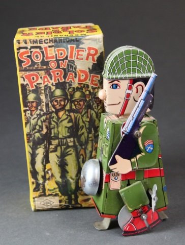 Tin Windup Soldier On Parade (1 of 6)