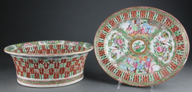 Reticulated Rose Medallion Oval Platter & Basket. (1 of 4)