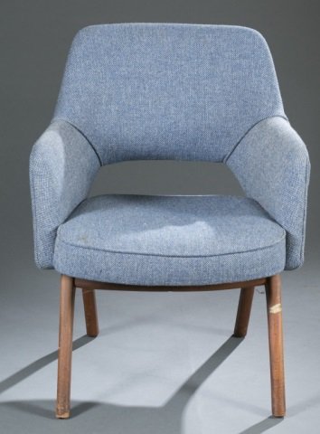 Mid-Century Modern fabric armchair. (1 of 4)