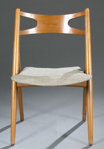 Hans Wegner CH29 dining chair. (1 of 4)