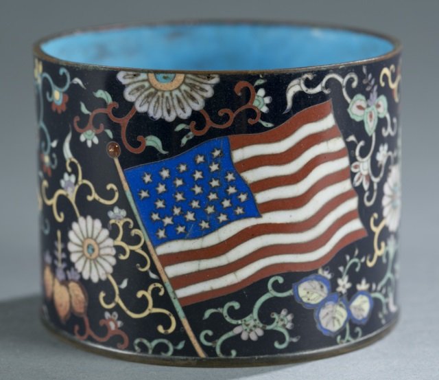 Japanese cloisonne jar w/American flags. (1 of 4)