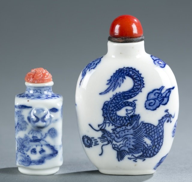 Group of 2 blue and white snuff bottles. (1 of 8)